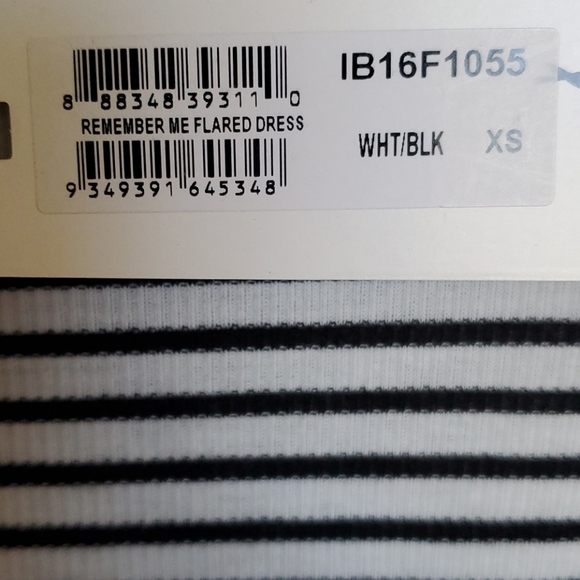 NWT MinkPink Remember Me Flared Dress - Picture 4 of 4